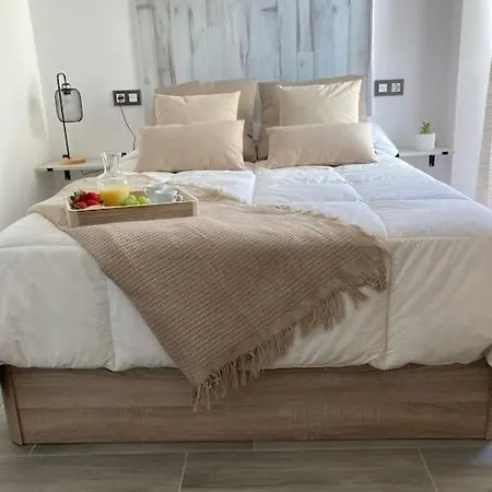 Apartment Coqueto De Playa Con Piscina Y Terraza *