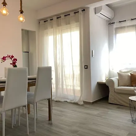 Coqueto De Playa Con Piscina Y Terraza Apartment *