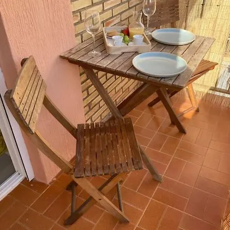 Coqueto De Playa Con Piscina Y Terraza Apartment